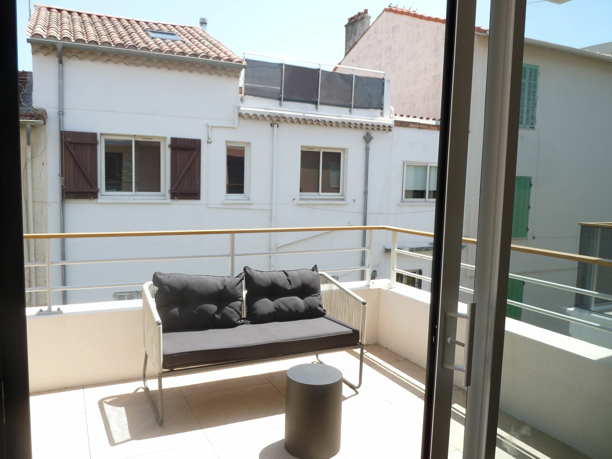 Apartamento Secret Garden 203 *